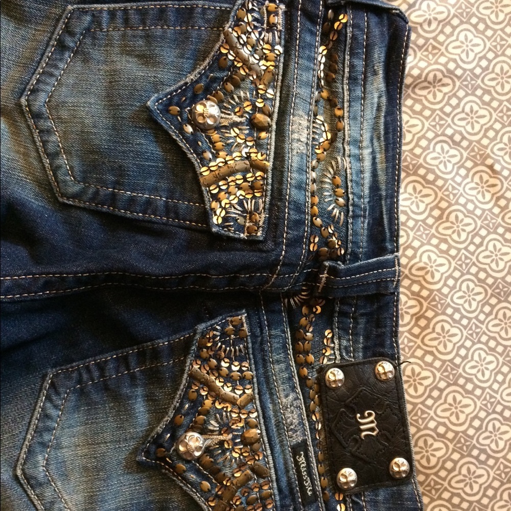 Miss me capris size 28