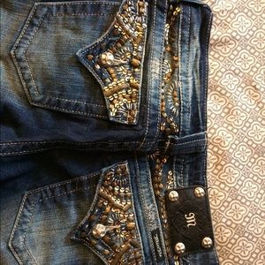 Miss me capris size 28