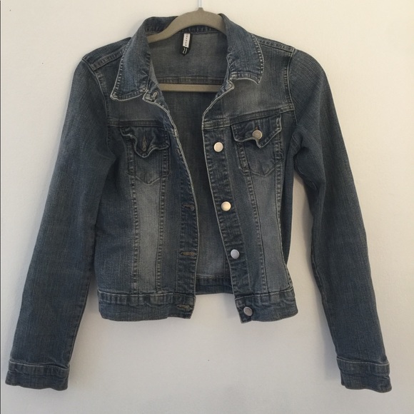Jackets & Blazers - SALE ❗️Denim Jacket by F21