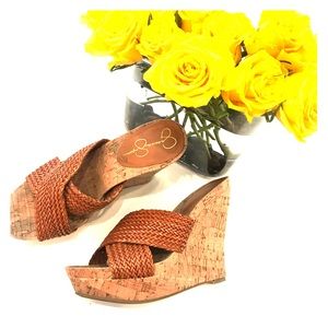 ✨✨Jessica Simpson woven wedges!✨✨