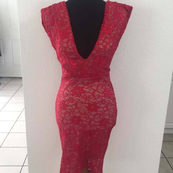 boutique Dresses & Skirts - Lace dress