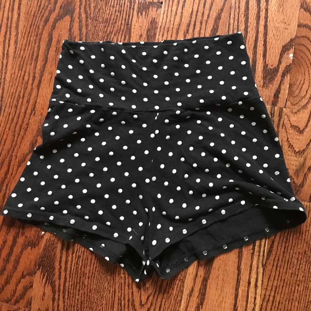AA polka dot high waist shorts