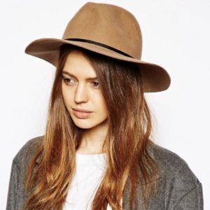 ASOS Felt Hat - Camel