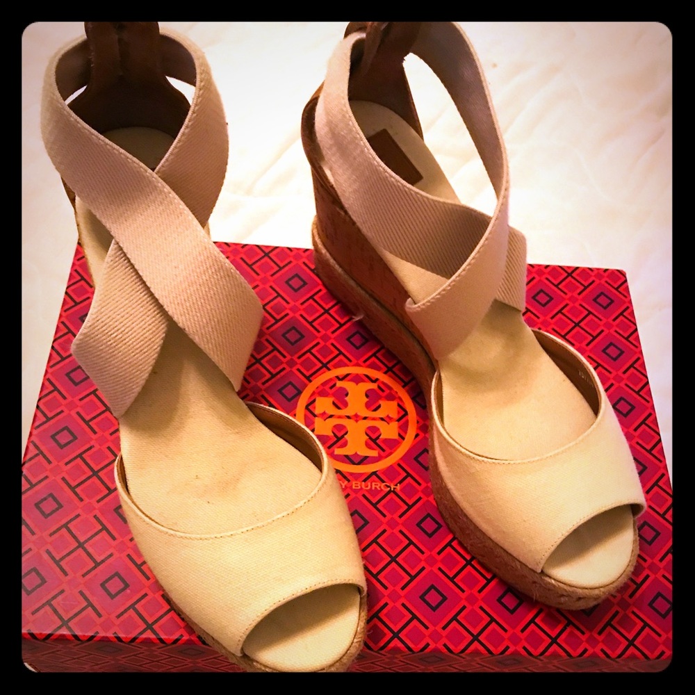 Tory Burch Peep Toe Wedge Sandal Shoes Size 7