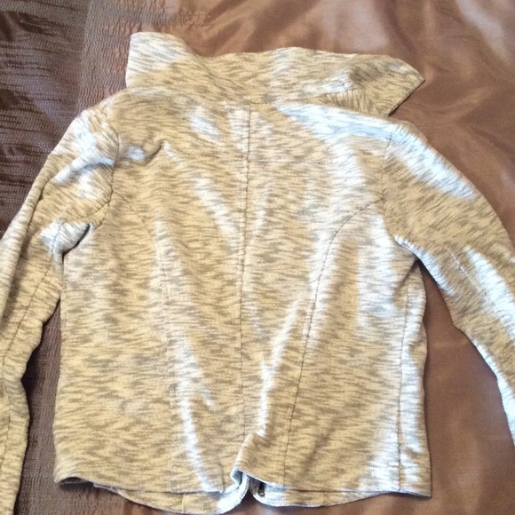 CAbi Neo jacket style 5102 - Picture 3 of 4