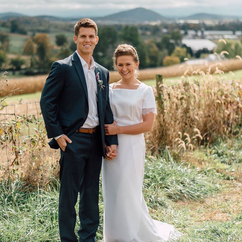 Meet your Posher, Abigail