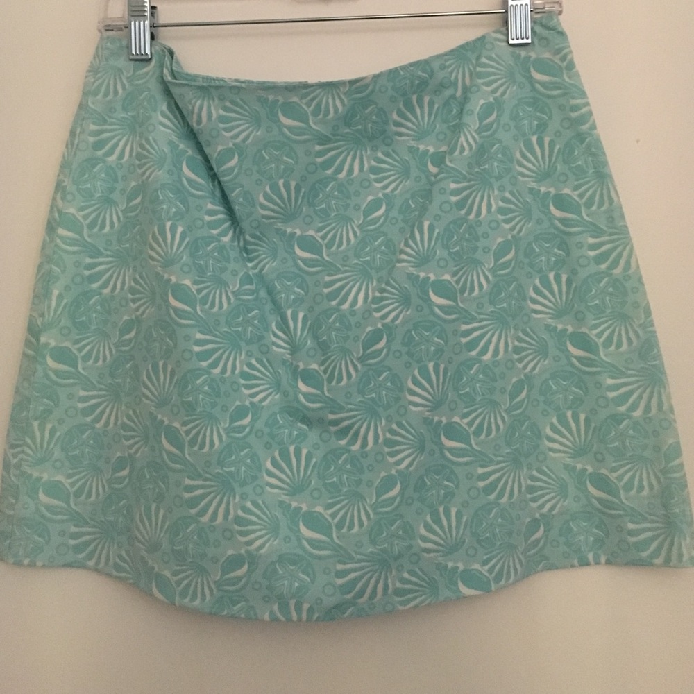 Vineyard vines shell skirt like New