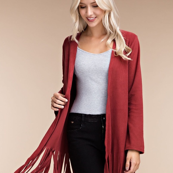 SALE ❤️FRINGED RED FLEECE CARDIGAN ❤️ - Picture 7 of 7