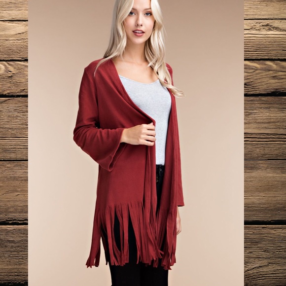 SALE ❤️FRINGED RED FLEECE CARDIGAN ❤️ - Picture 3 of 7