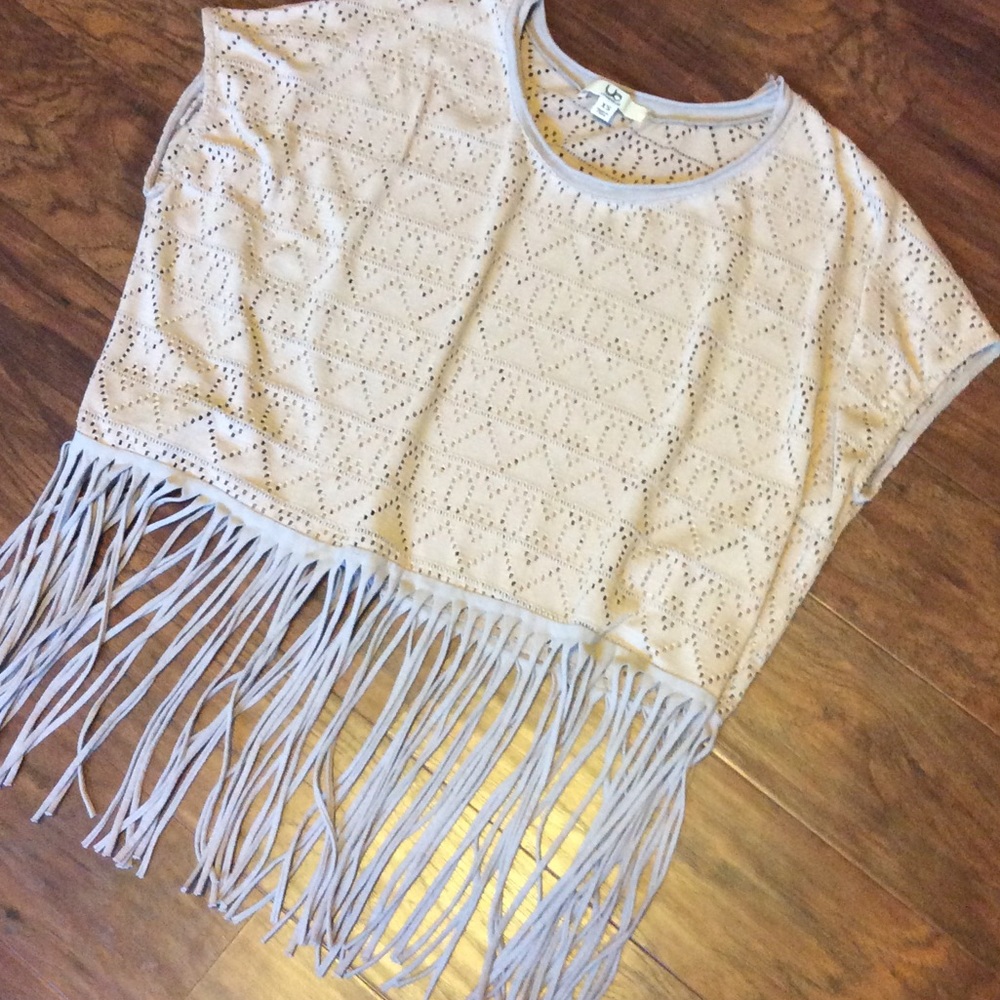 Loose Fit Fringe Crop Top
