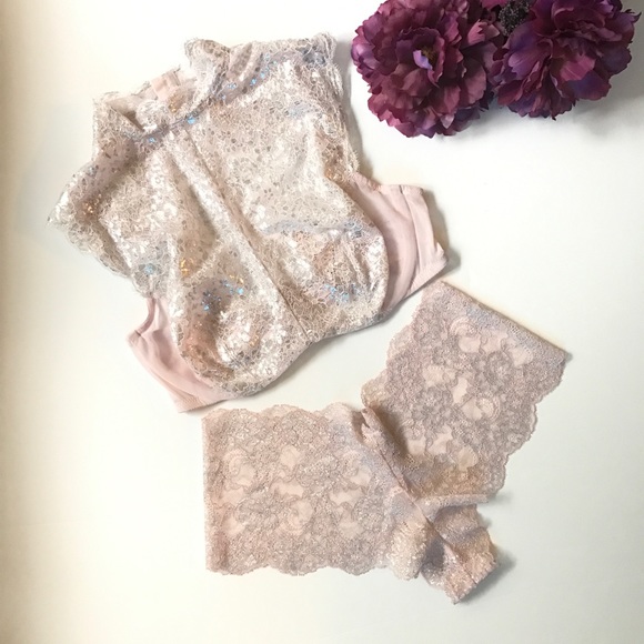 Victoria's Secret Other - SOLD Victoria's Secret Dream Angels bra & shortie
