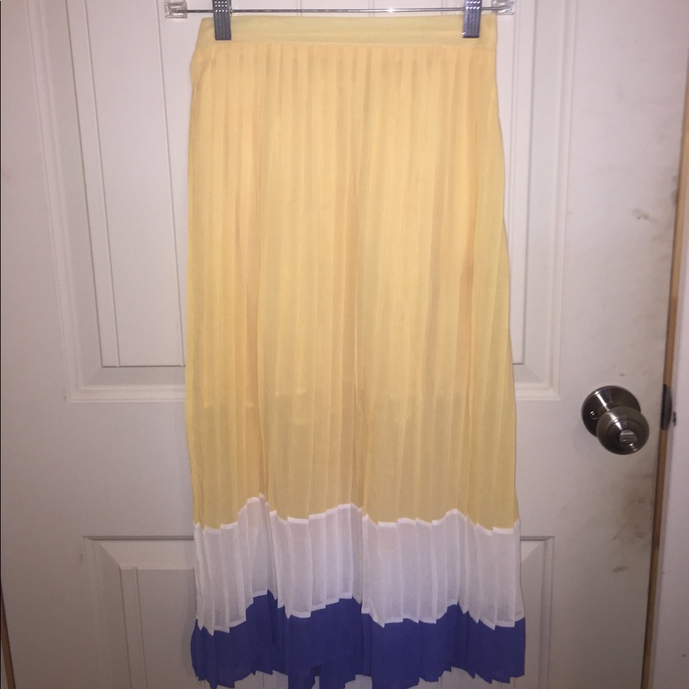 Tri colored midi sheer skirt