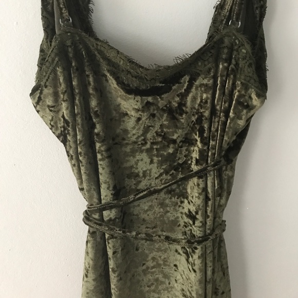 1 LEFT! Crushed Velvet Olive wrap dress - Picture 7 of 8
