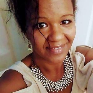 Meet your Posher, Alecia