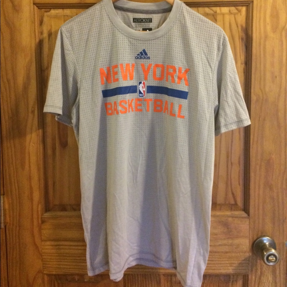 New York Knicks workout shirt