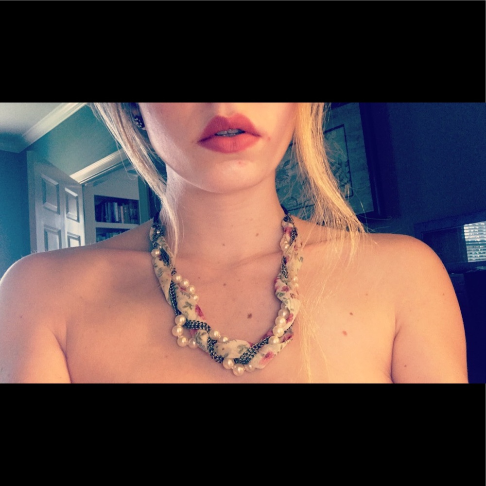 Vintage Pearl necklace