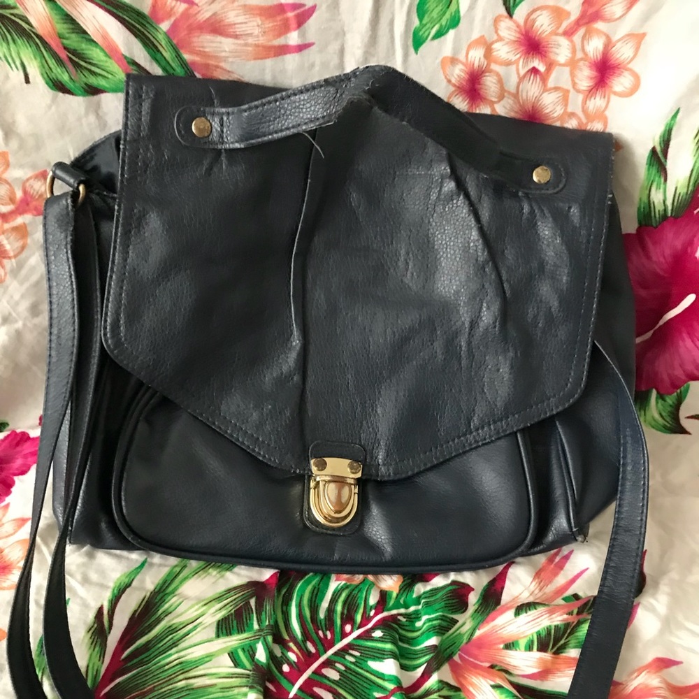 Navy crossbody