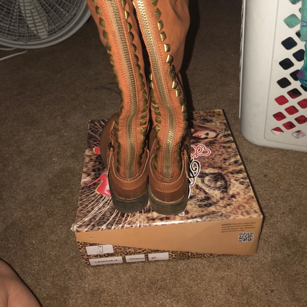 Long Combat boots with studs  5.5