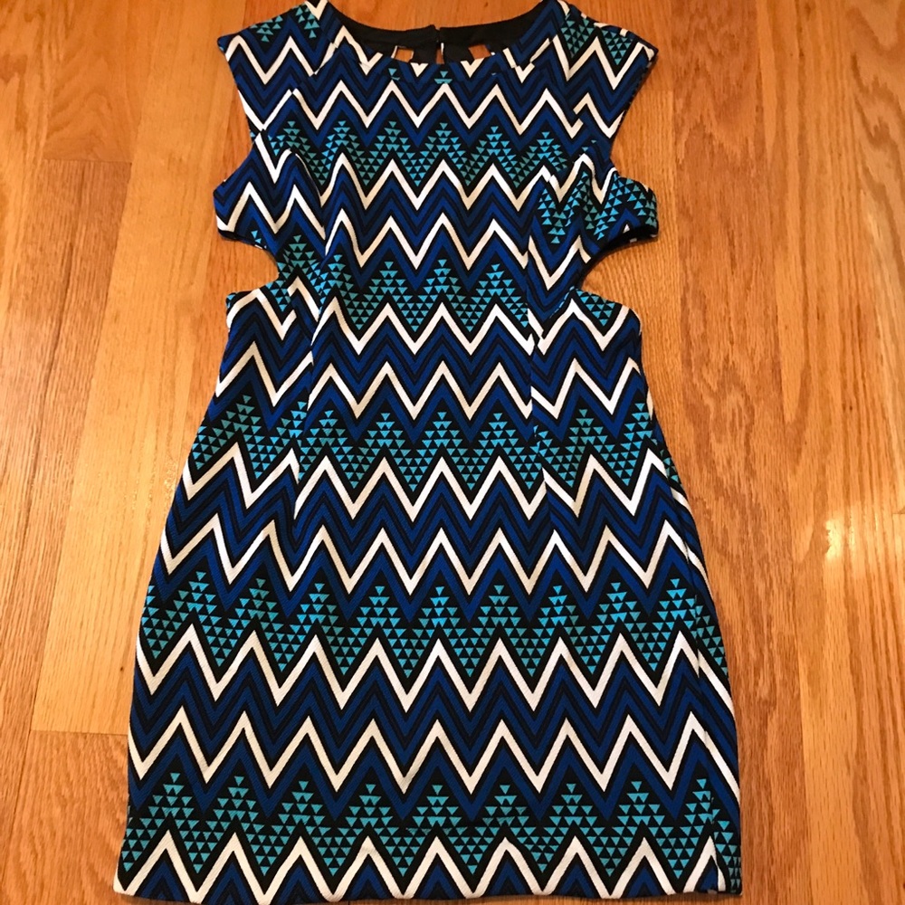 SALE Blue & Green Zig-Zag Cutout Dress