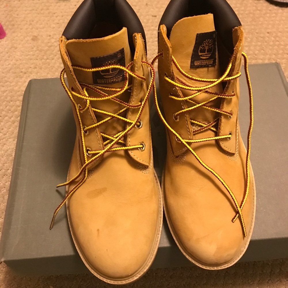 Timberlands - Picture 3 of 5