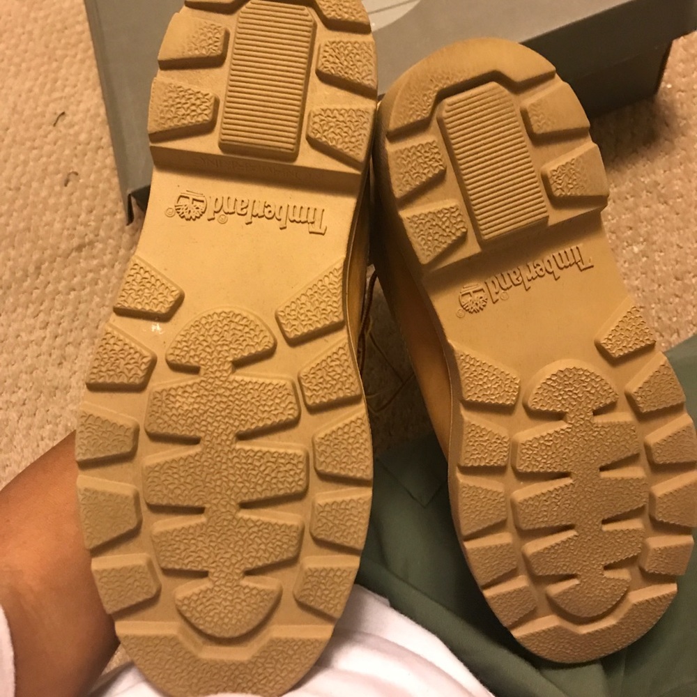 Timberlands - Picture 4 of 5