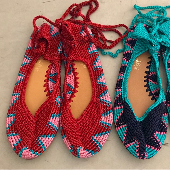 Anthropologie Painted Bird Lace Up Crochet Flats 8 - Picture 7 of 7