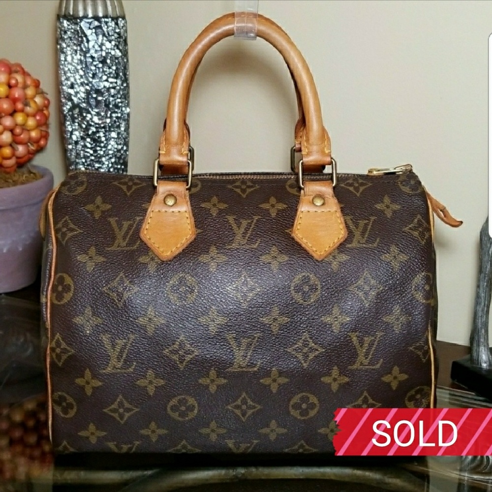 Authentic Louis Vuitton Speedy 25 - Picture 1 of 7