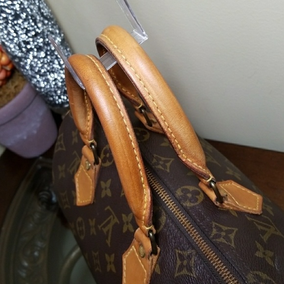 Authentic Louis Vuitton Speedy 25 - Picture 3 of 7