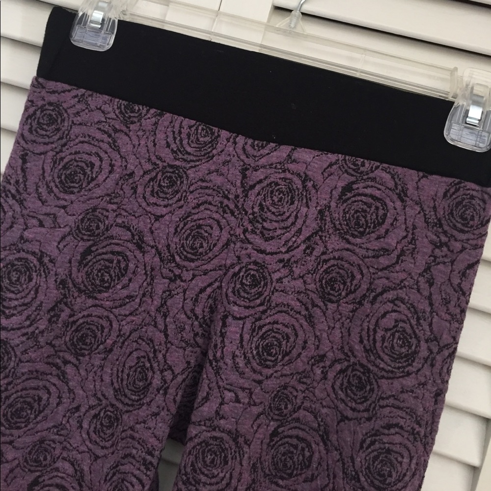 Leggings - Picture 2 of 3