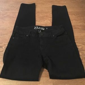 Black skinny jeans