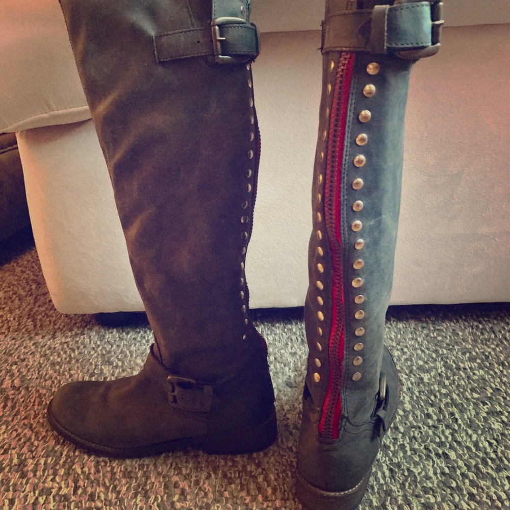 Steve Madden Dark Grey Tall Boots w Red Zipper