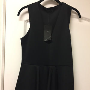 ZARA Asymmetrical V-Neck Sleeveless Top - Size S