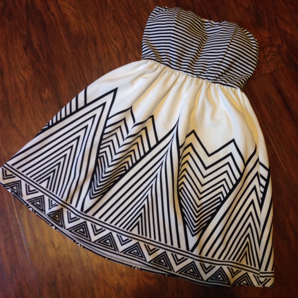 Strapless Print Dress