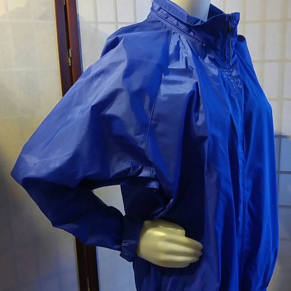 Jacket - Picture 2 of 8