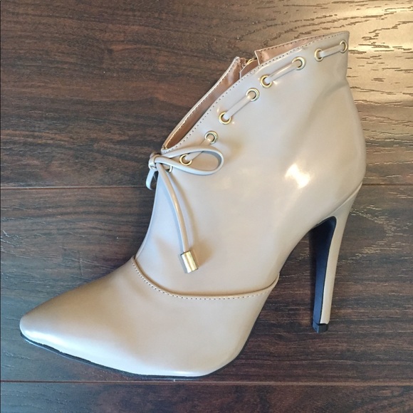 Beige Patent Pointed Toe Booties - Picture 4 of 5