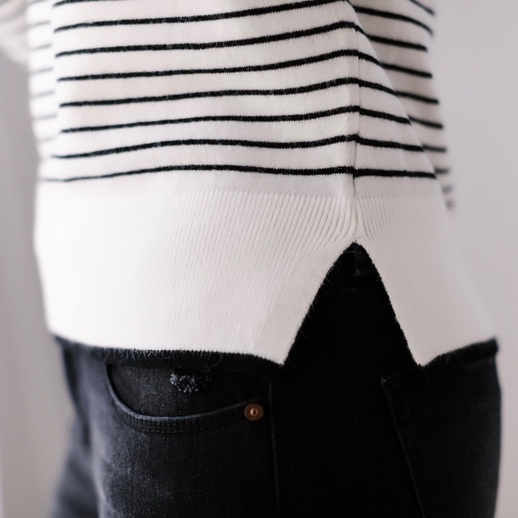 🆕🔄My Favorite Stripe Sweater - Picture 5 of 8