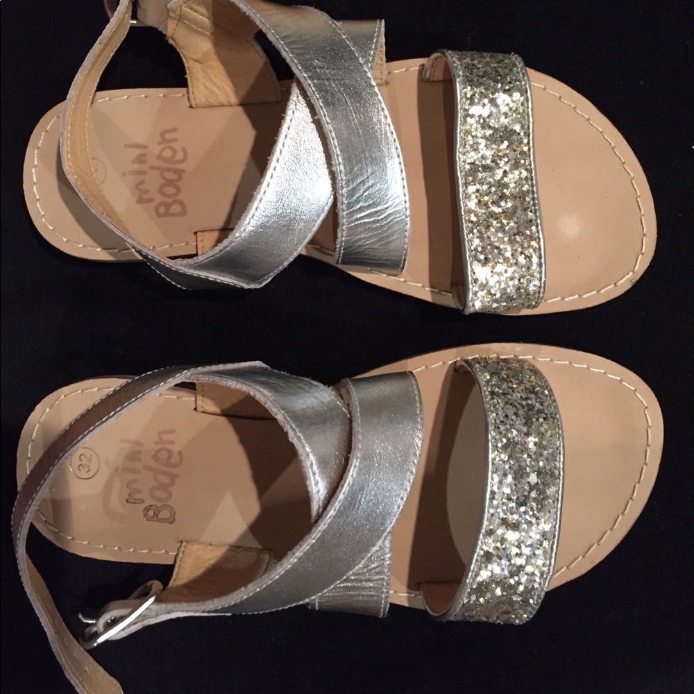 Mini Boden Girls Silver Sandals size 32 Euro
