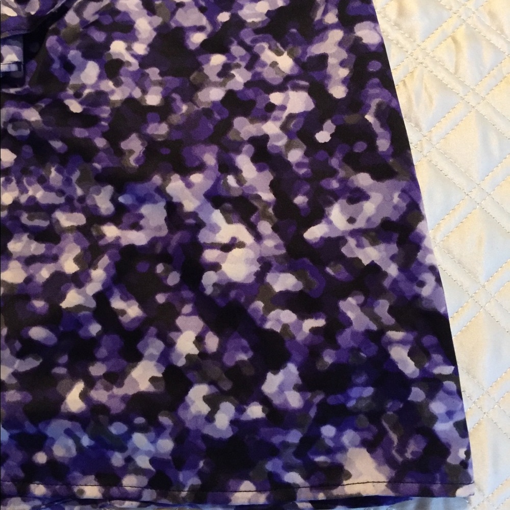 Top - Picture 4 of 4