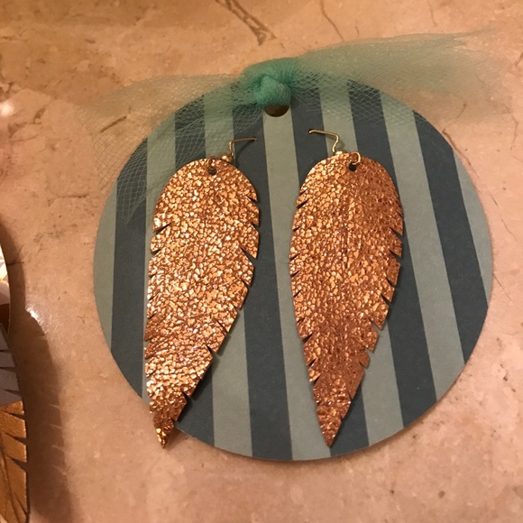 Leather Earrings - Picture 8 of 8