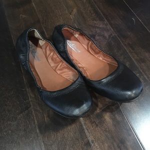 Lucky Brand leather flats