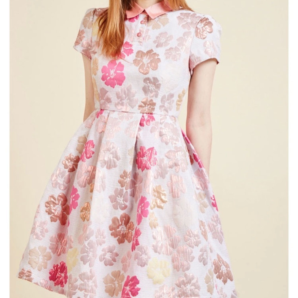 Uniqueness on Offer Shirtdress in Botanical