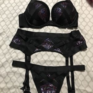 VS fashion show set black/purple sequin