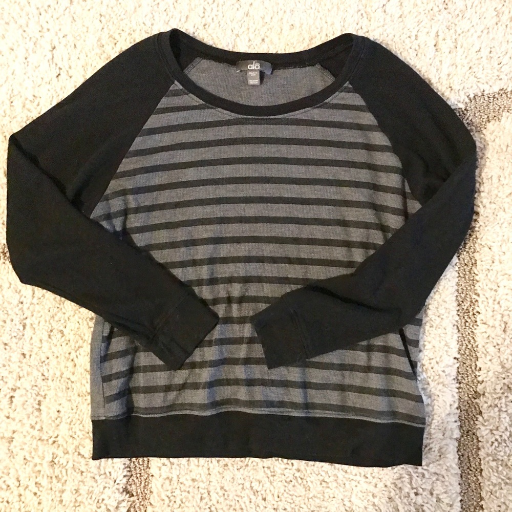 ALO Yoga Raglan Pullover