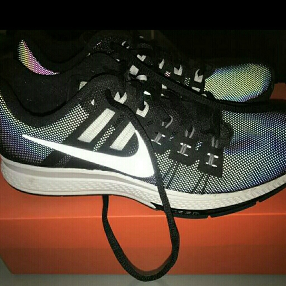 Nike Structure 19 Zoom Flash