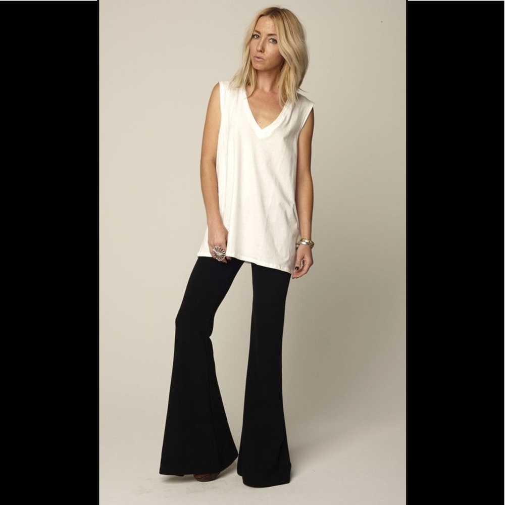 Novella Royals Janis bells in black