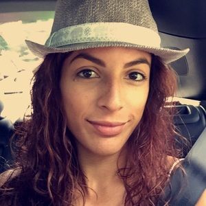 Meet your Posher, Vanessa