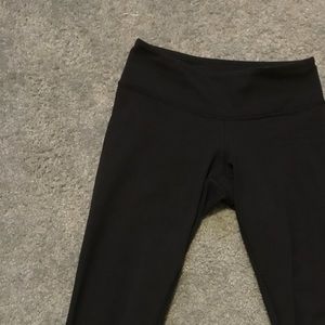 Lulu lemon cropped black leggings