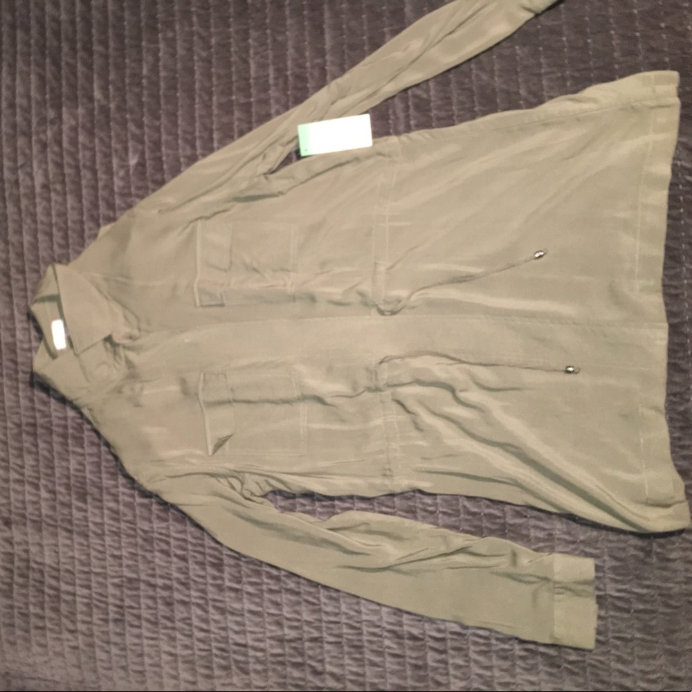 Decree olive green jacket! Never worn!!! Tags