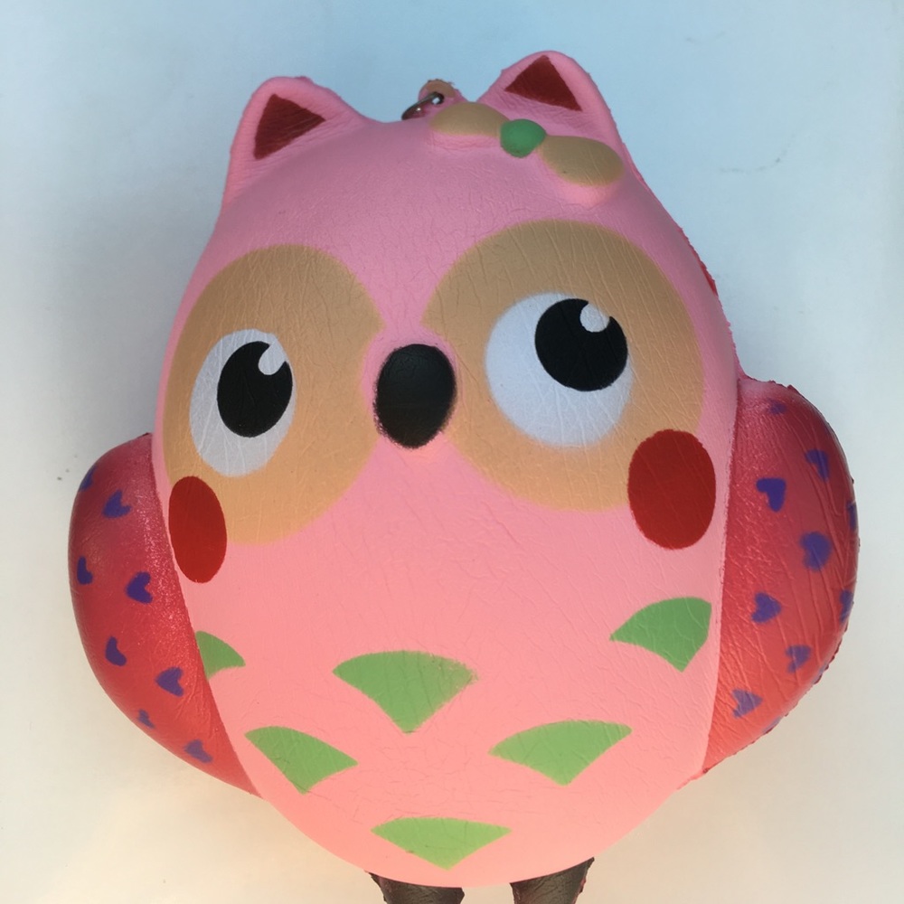 Jumbo squishy slow rising feel free to bundle!