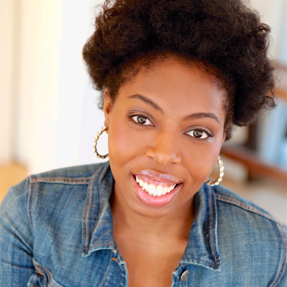 Meet your Posher, Whitney